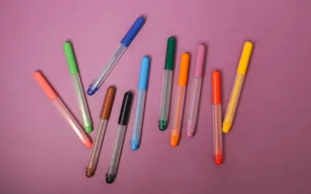 Bolígrafos y lápices